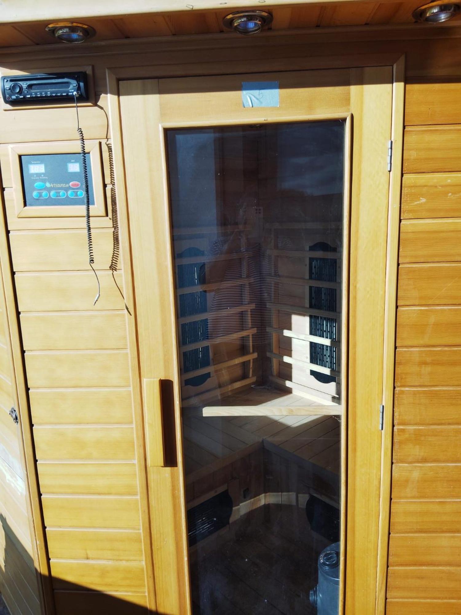 Holiday home 5 Izbovy Samostatny Stojaci Rodinny Dom S Podkrovim A Velkou Zahradou So Sezonnym Bazenom, Celorocnou Saunou A Virivkou Na Dovolenku A Oddych